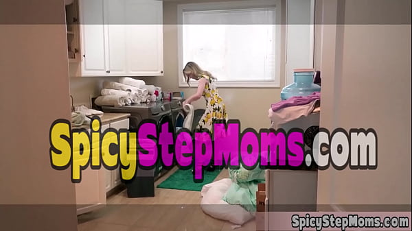 Long legged sporty stepsis and horny stepma playing a game to decide who will get my hard cock