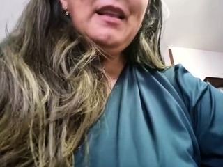 Amateur hands free close up blowjob